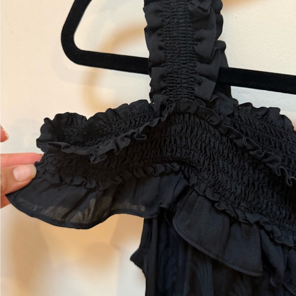 Anthropologie Black Ruffle Leaf Print Off-Shoulder Women's Whimsigoth Flirty Top - Picture 4 of 6